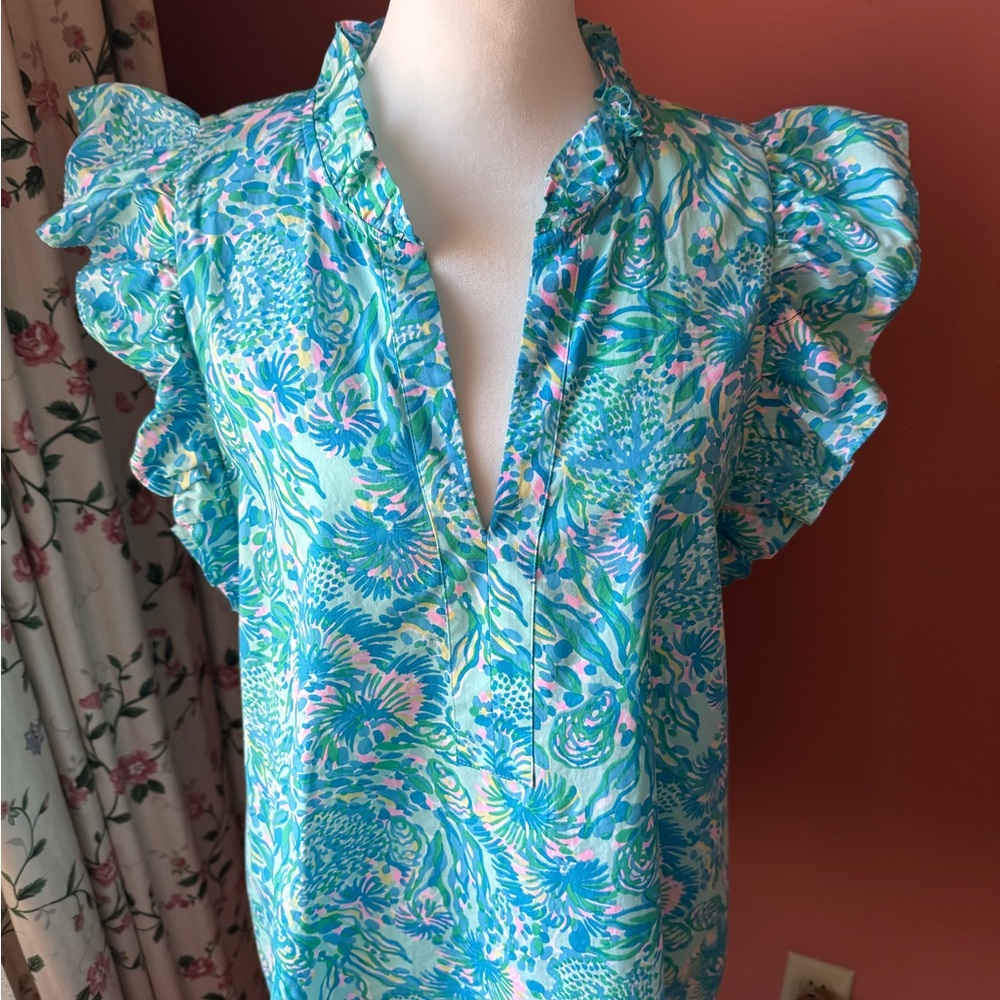 NWT Lilly Pulitzer Klaudie Ruffle Sleeve Surf Blue Coral of The Story Blouse